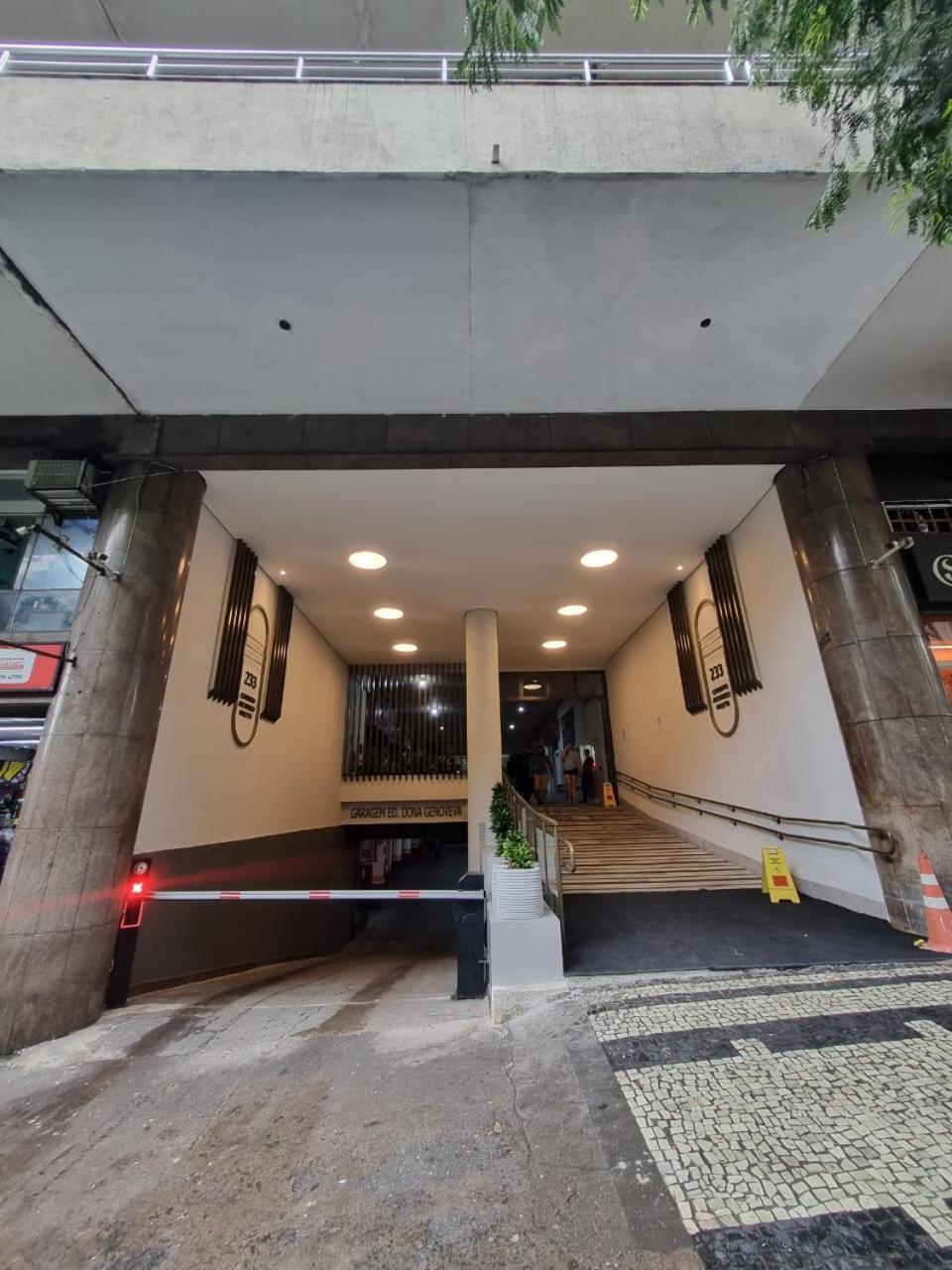 Comodidade E Seguranca No Centro Belo Horizonte Exteriör bild