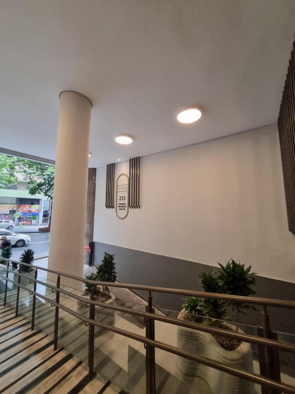 Comodidade E Seguranca No Centro Belo Horizonte Exteriör bild